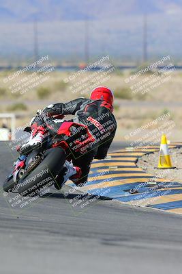 media/Feb-03-2024-SoCal Trackdays (Sat) [[767c60a41c]]/2-Turn 11 (10am)/